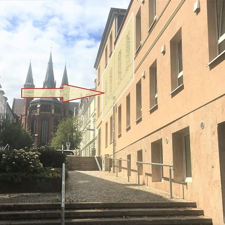Schwerin Apartment Am Pfaffenteich Ngoại thất bức ảnh