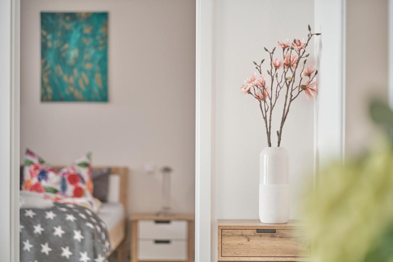 Schwerin Apartment Am Pfaffenteich Ngoại thất bức ảnh