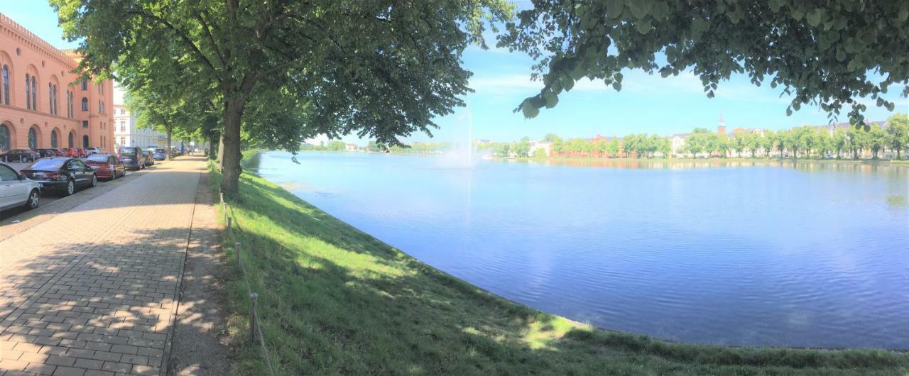 Schwerin Apartment Am Pfaffenteich Ngoại thất bức ảnh