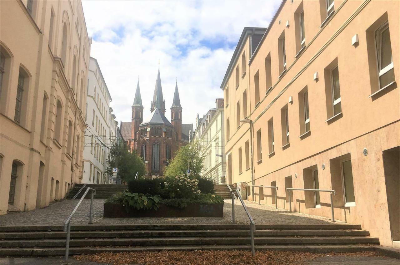 Schwerin Apartment Am Pfaffenteich Ngoại thất bức ảnh